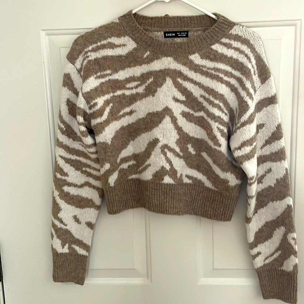 SHEIN Sweater